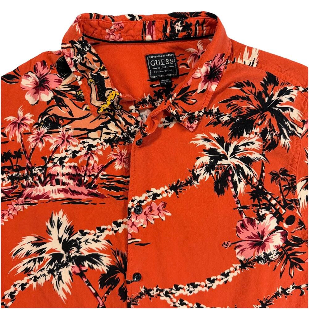 GUESS Men's Rayon Slim Fit Hawaiian Hula Girl Floral Button-Up Shirt Orange L
